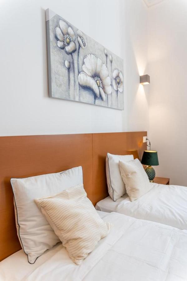 Guest House - Palacio Diana 에보라 외부 사진
